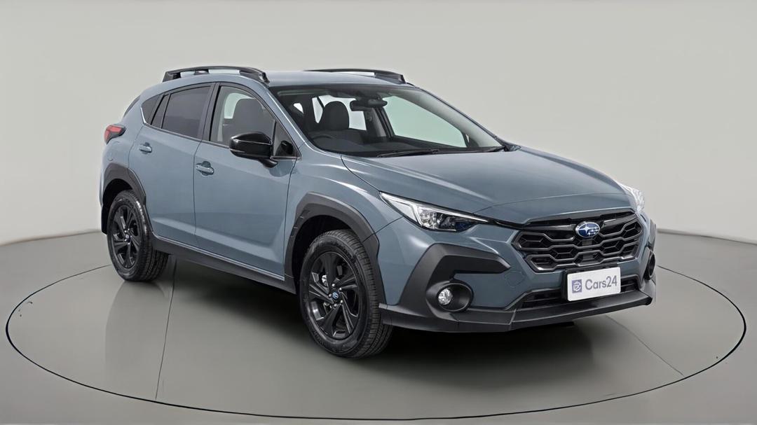 2025 Subaru Crosstrek AWD 2.0l, Automatic, 23060 km, Right Front Diagonal (45- Degree) View