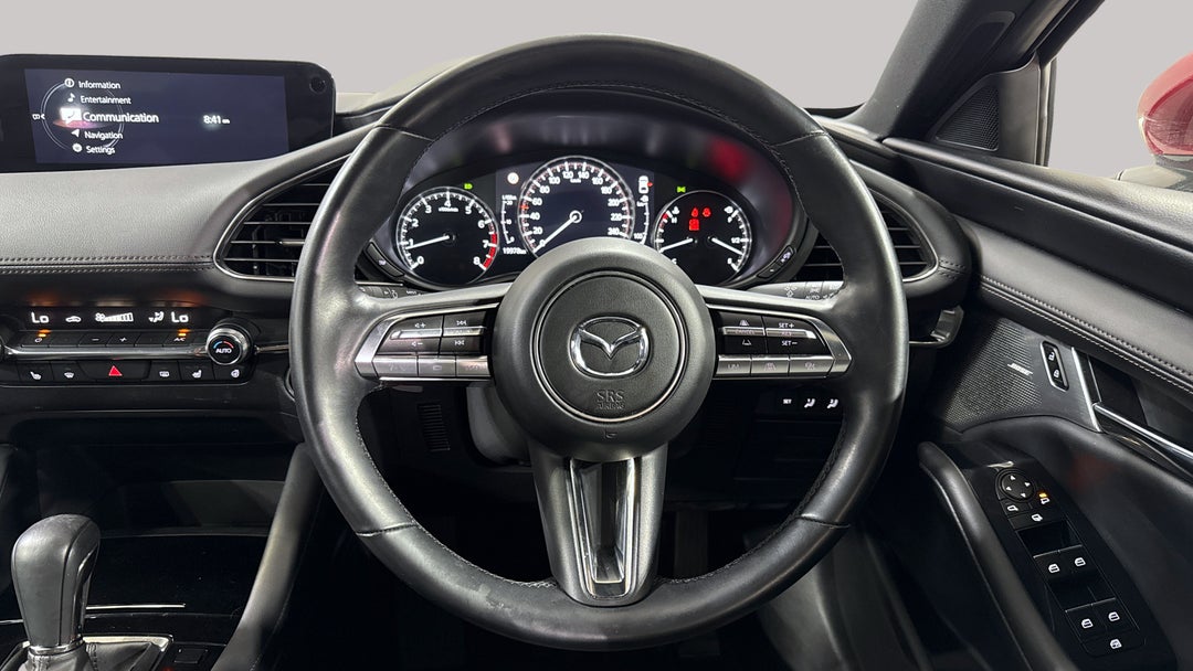 2022 Mazda Mazda3 G25 Astina, Automatic, 19978 km, Steering Wheel Close-up