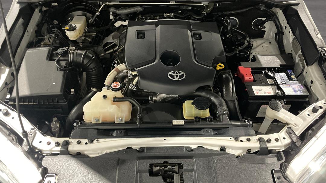 2017 Toyota Hilux Workmate, Manual, 97440 km, Open Bonnet (Engine)