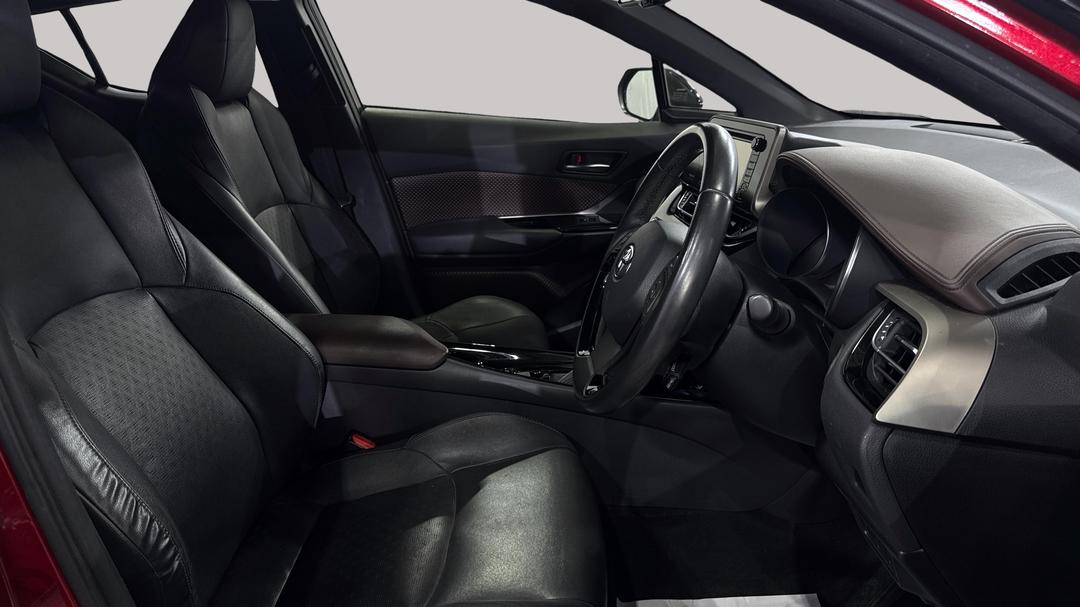 2019 Toyota C-HR Koba (2WD), Automatic, 78620 km, Right Side Front Door Cabin View