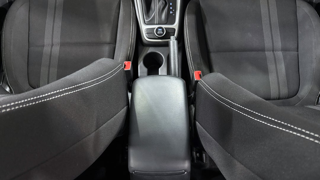 2023 Hyundai Venue Venue, Automatic, 43489 km, Center Console