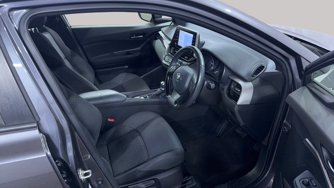 2021 Toyota C-HR Gxl (2WD), Automatic, 50059 km, Right Side Front Door Cabin View