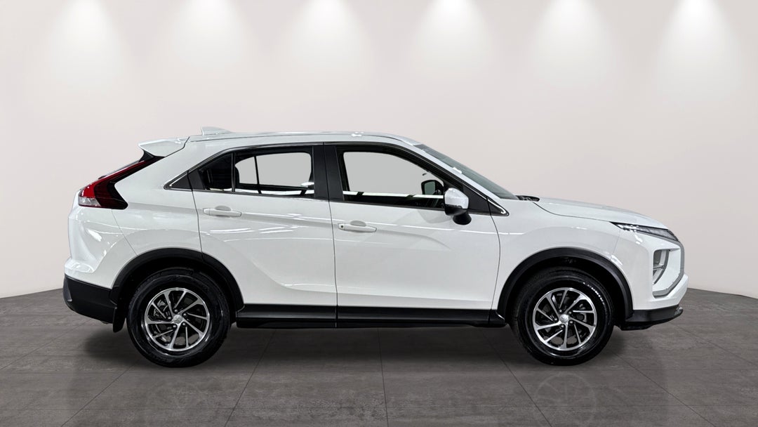 2023 Mitsubishi Eclipse Cross Es (2WD), Automatic, 39748 km, Right Side View