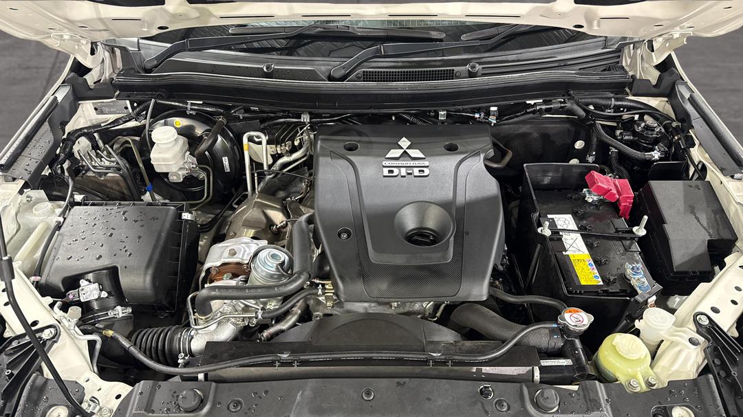 2021 Mitsubishi Pajero Sport Gls (4x4) 7 Seat, Automatic, 71687 km, Open Bonnet (Engine)