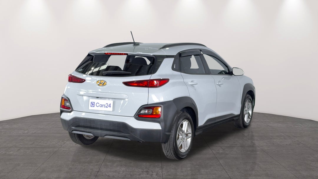 Right Back Diagonal (45- Degree) View