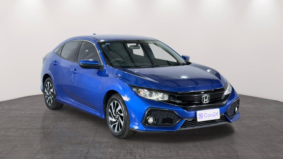 Right Front Diagonal (45- Degree) View