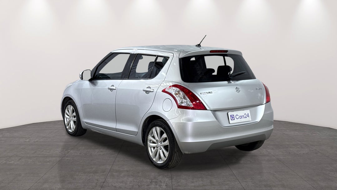 2015 Suzuki Swift Gl Navigator, Automatic, 64729 km, Left Back Diagonal (45- Degree) View