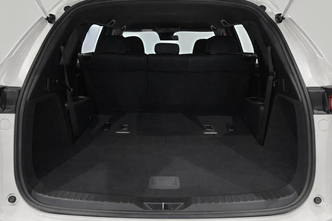 2022 Mazda CX-8 Sport (FWD), Automatic, 106998 km, Boot Inside View