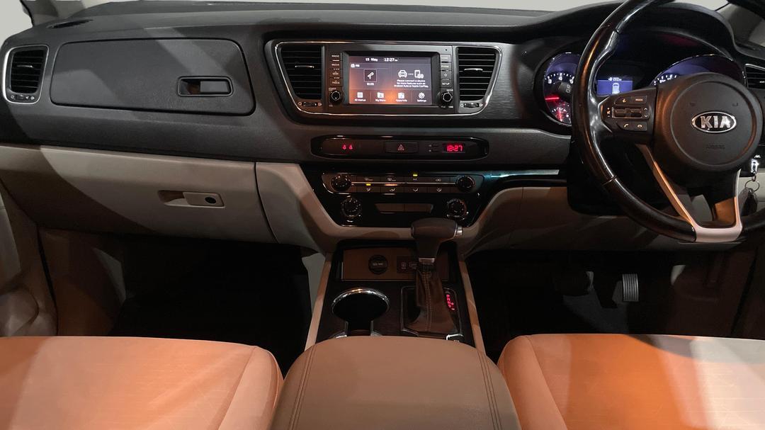 2019 Kia Carnival S, Automatic, 61471 km, Center Console