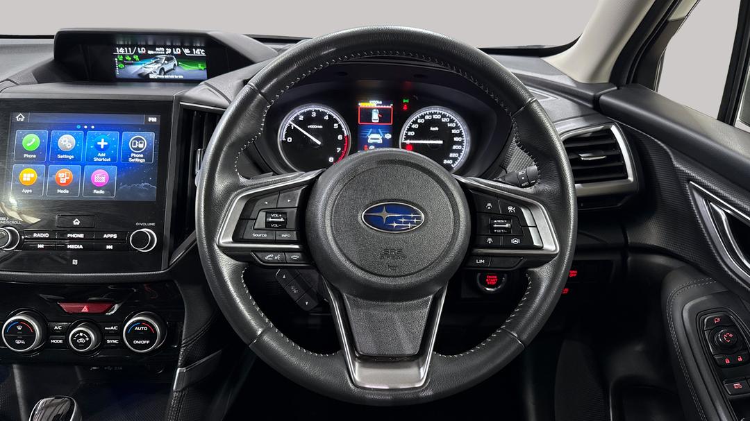 2024 Subaru Forester 2.5i (AWD), Automatic, 50647 km, Steering Wheel Close-up
