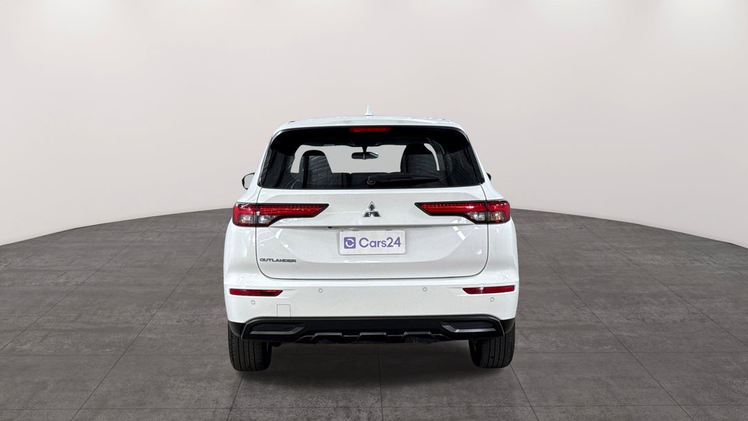 2023 Mitsubishi Outlander Es 7 Seat (2WD), Automatic, 51642 km, Back/Rear View