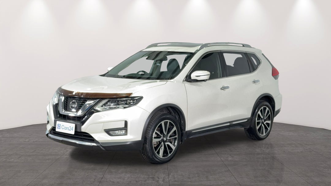 Left Front Diagonal (45- Degree) View