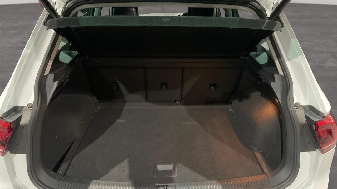 2017 Volkswagen Tiguan 162 Tsi Highline, Automatic, 112800 km, Boot Inside View