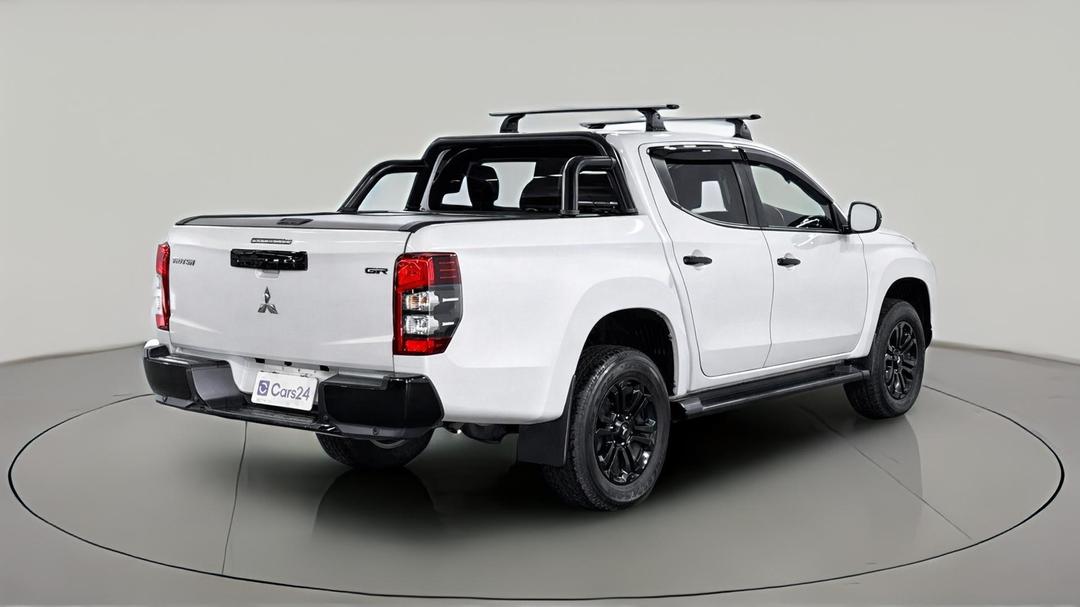 2022 Mitsubishi Triton Gsr (4x4), Automatic, 58439 km, Right Back Diagonal (45- Degree) View