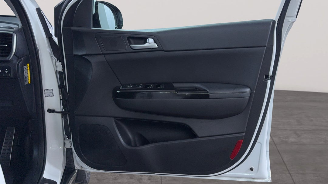 2016 Kia Sportage Platinum (AWD), Automatic, 113632 km, Speaker View