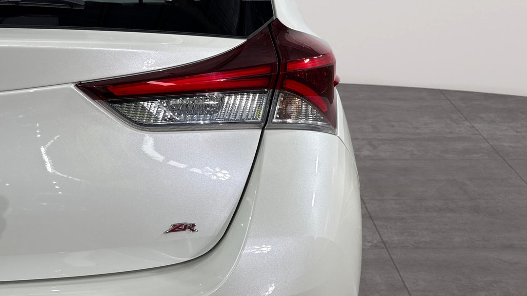 2018 Toyota Corolla Zr, Automatic, 78210 km, Badge (Boot Right Side)