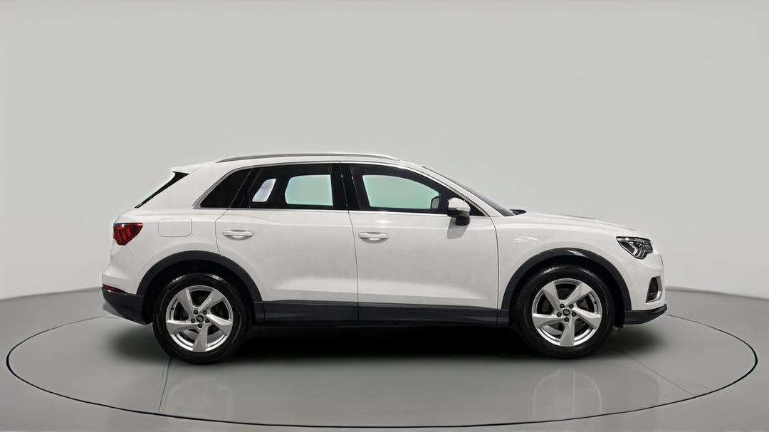 2021 Audi Q3 35 Tfsi, Automatic, 44475 km, Right Side View
