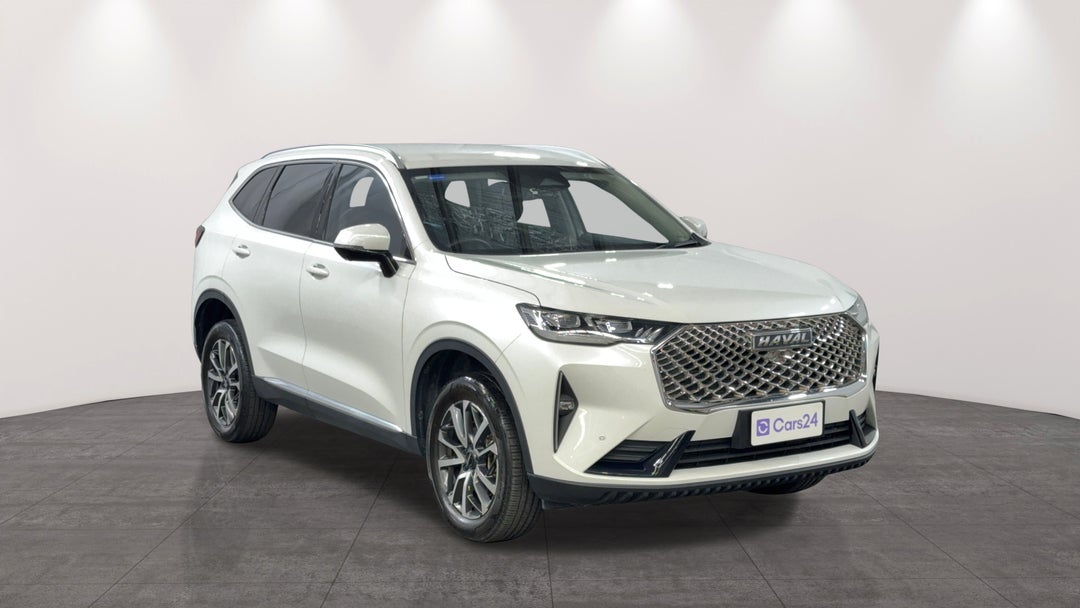 Right Front Diagonal (45- Degree) View