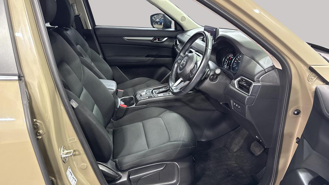 2022 Mazda CX-5 Maxx Sport (FWD), Automatic, 45093 km, Right Side Front Door Cabin View