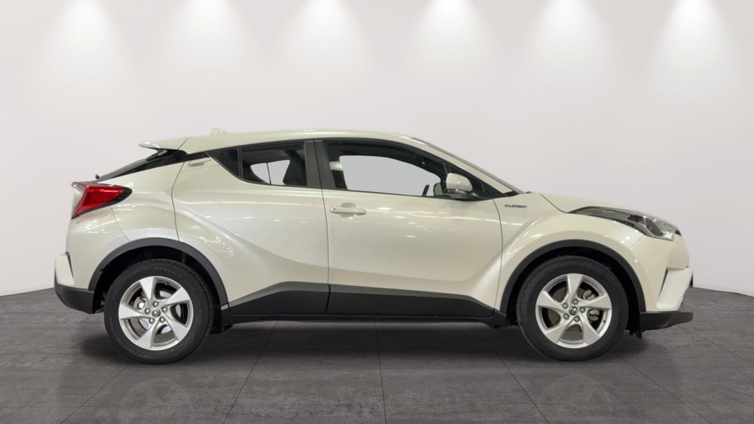 2019 Toyota C-HR (2WD), Automatic, 39020 km, Right Side View
