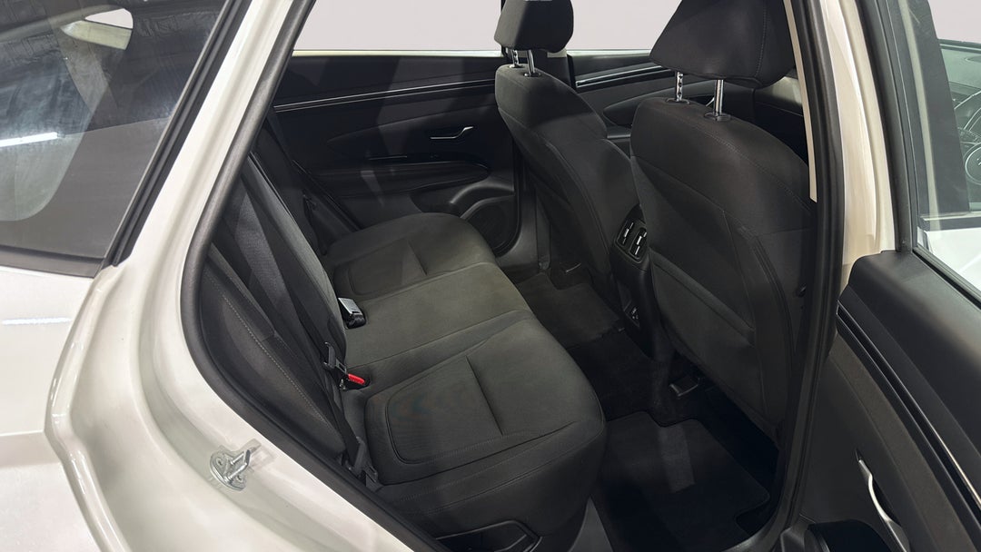 2023 Hyundai Tucson (FWD), Automatic, 38629 km, Right Side Rear Door Cabin View