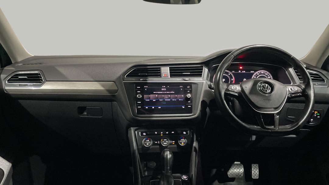 2018 Volkswagen Tiguan Allspace 110 Tdi Comfortline, Automatic, 85903 km, Dashboard View