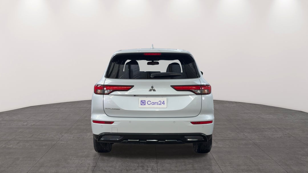 2023 Mitsubishi Outlander Ls Black Edition 7 Seat (2WD), Automatic, 24126 km, Back/Rear View