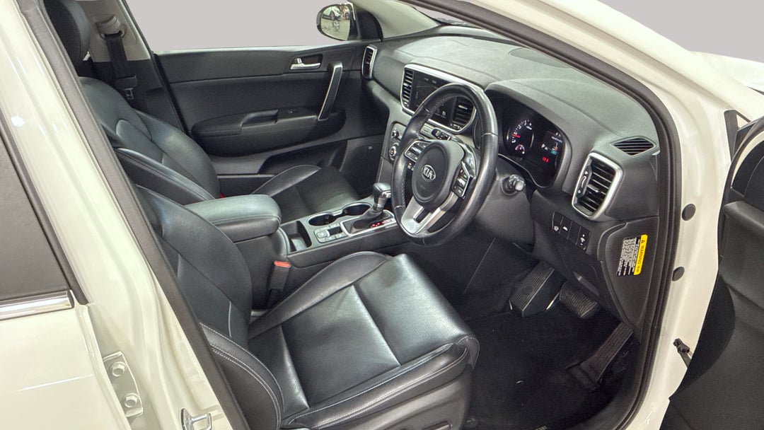 2019 Kia Sportage Sx+ (FWD), Automatic, 65343 km, Right Side Front Door Cabin View