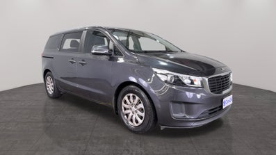 2016 Kia Carnival S Automatic, 152k kms Petrol Car
