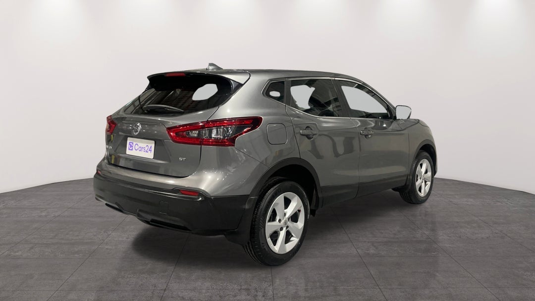 2018 Nissan Qashqai St, Automatic, 75663 km, Right Back Diagonal (45- Degree) View