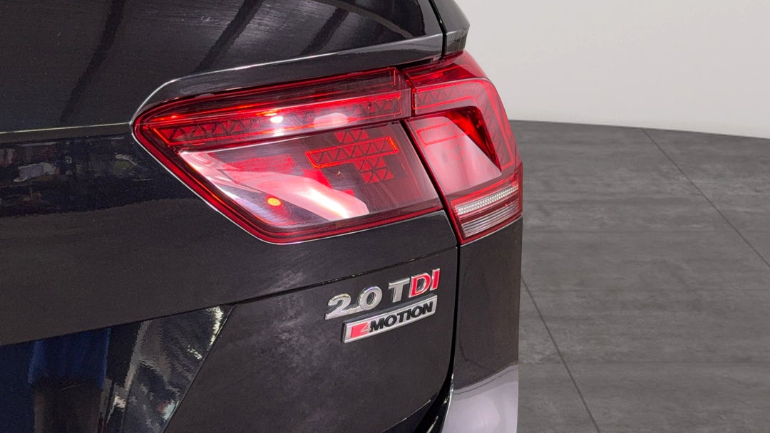 Badge (Boot Right Side)