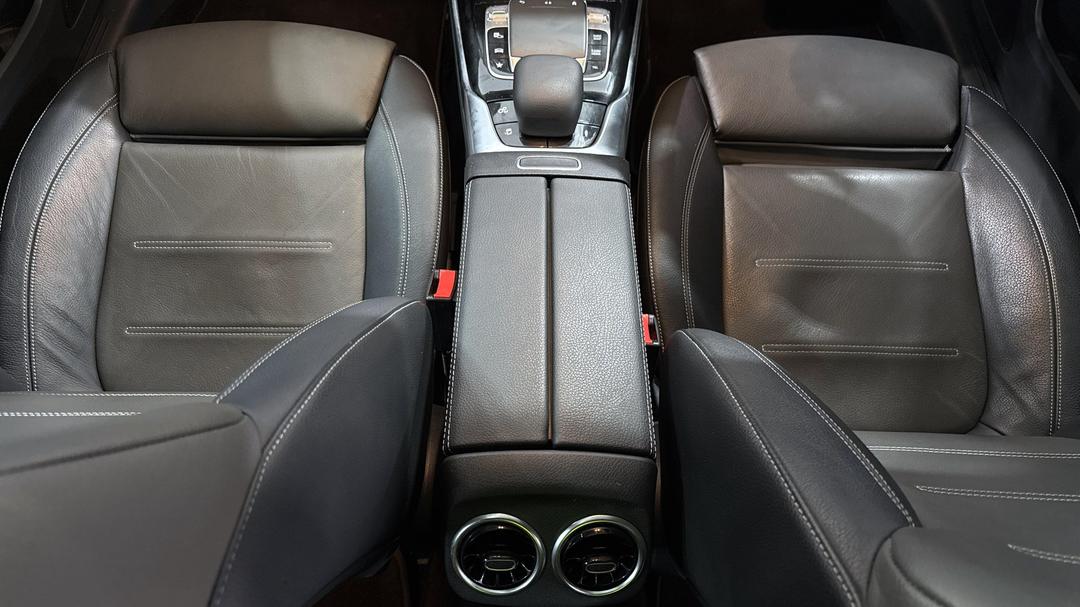 2019 Mercedes-amg A35 4matic, Automatic, 40191 km, Center Console