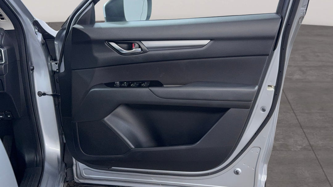 2023 Mazda CX-5 G20 Maxx (fwd), Automatic, 34725 km, Speaker View