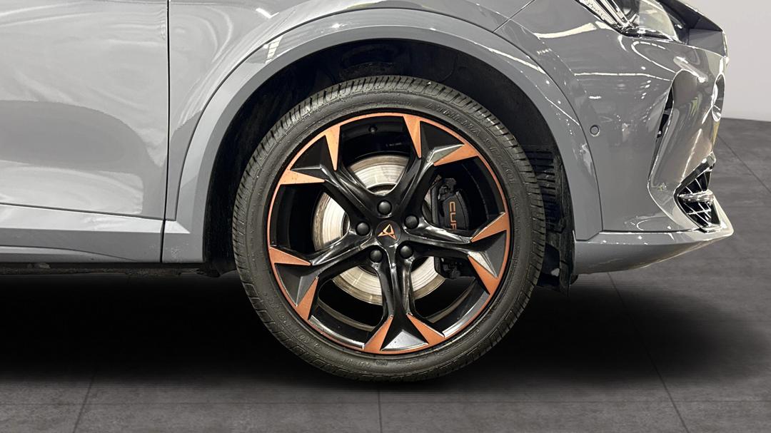 2022 Cupra Formentor Vzx, Automatic, 36458 km, Right Front Wheel