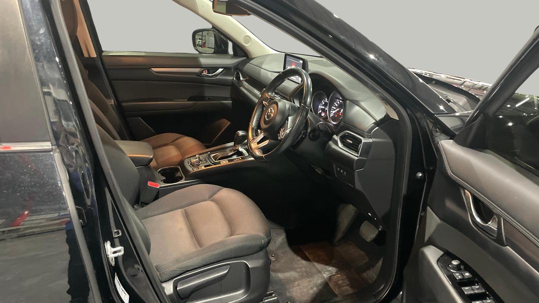 2021 Mazda CX-5 Maxx Sport (FWD), Automatic, 83239 km, Right Side Front Door Cabin View