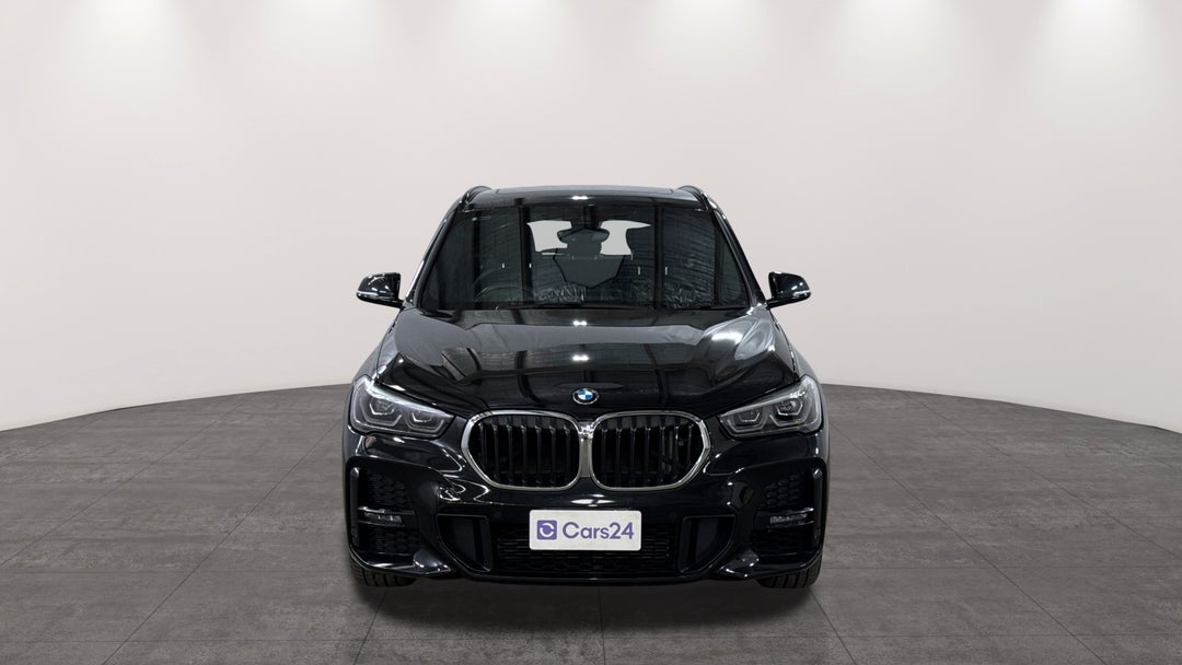 2022 BMW X1 sDrive 20i, Automatic, 38397 km, Front View