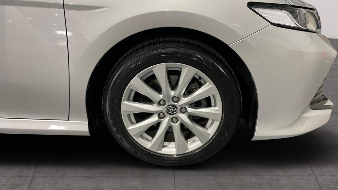 2019 Toyota Camry Ascent, Automatic, 118019 km, Right Front Wheel