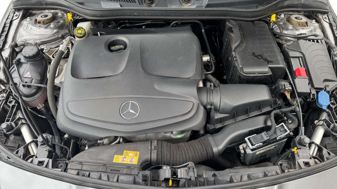 Open Bonnet (Engine)