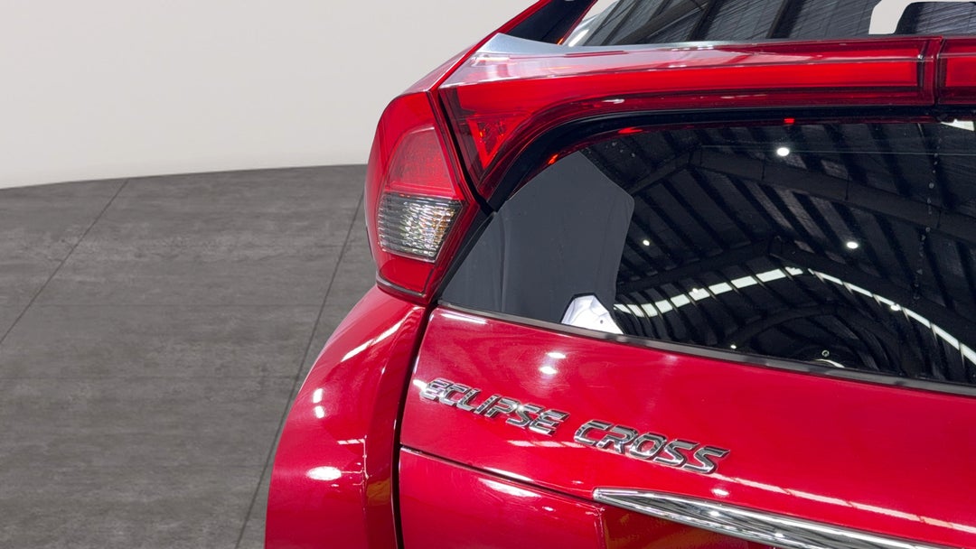 2018 Mitsubishi Eclipse Cross Exceed (AWD), Automatic, 96321 km, Badge (Boot Left Side)