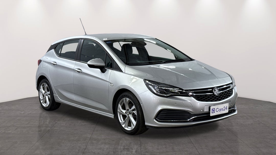 2018 Holden Astra Rs, Automatic, 31038 km, Right Front Diagonal (45- Degree) View
