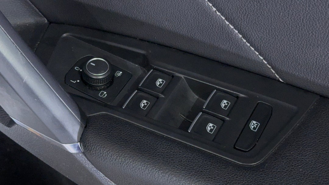 Drivers Side Door Panel Controls