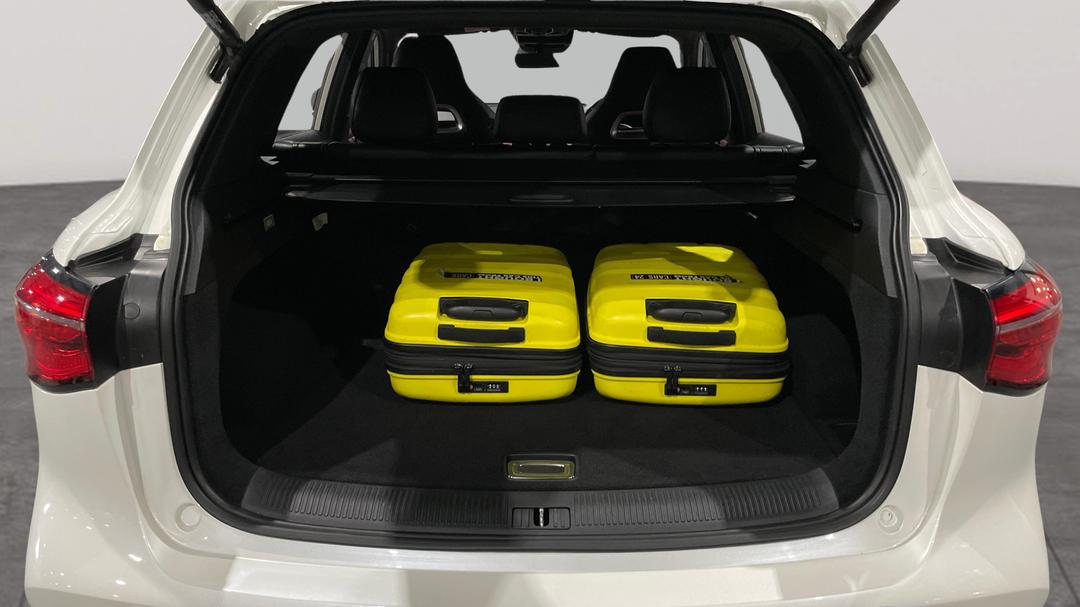 2020 MG HS Essence, Automatic, 62560 km, Boot Inside View with Luggage