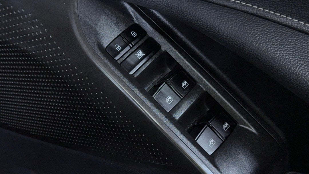 2021 LDV D90 Executive (4WD) D20, Automatic, 53966 km, Drivers Side Door Panel Controls