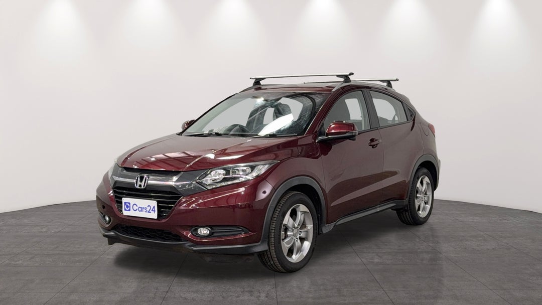 2016 Honda HR-V Vti-s, Automatic, 47753 km, Left Front Diagonal (45- Degree) View