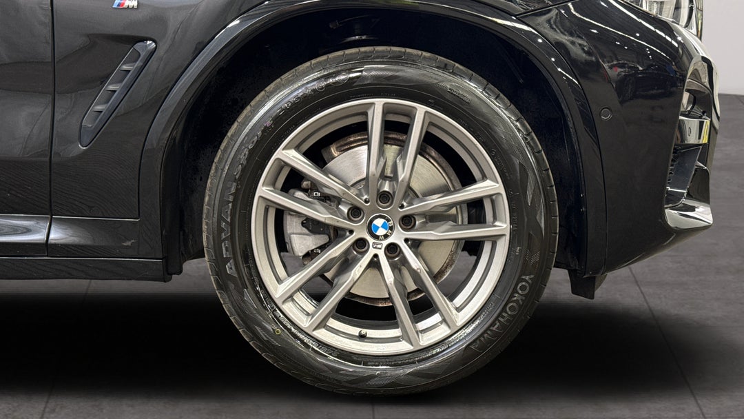2020 BMW X3 sDrive20i M Sport, Automatic, 70396 km, Right Front Wheel