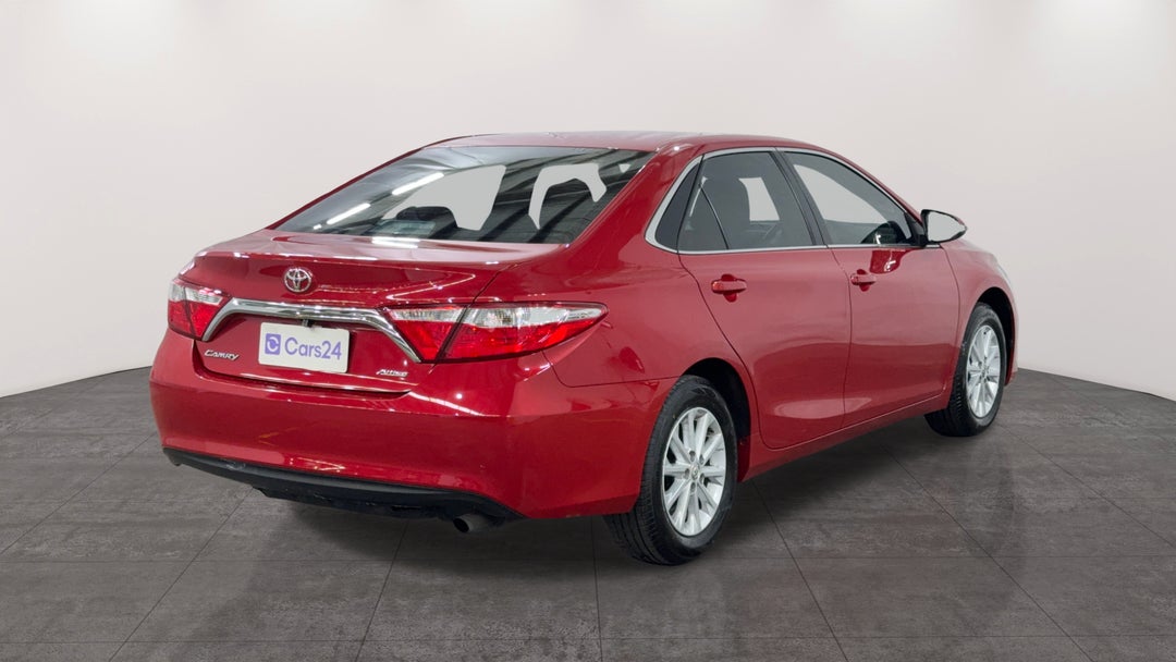 Right Back Diagonal (45- Degree) View