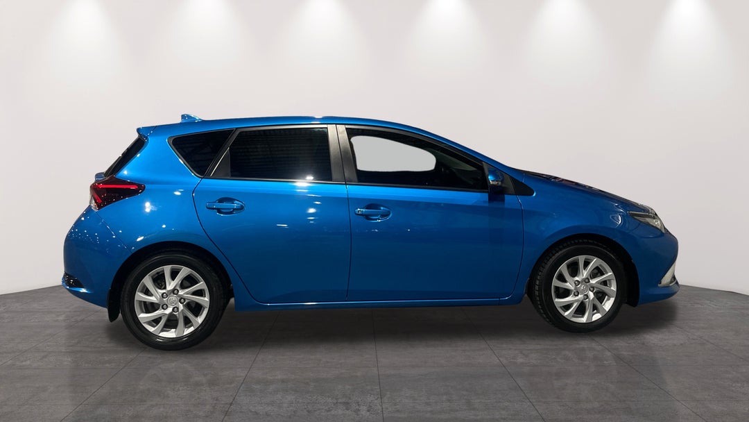 2018 Toyota Corolla Ascent Sport, Automatic, 57573 km, Right Side View
