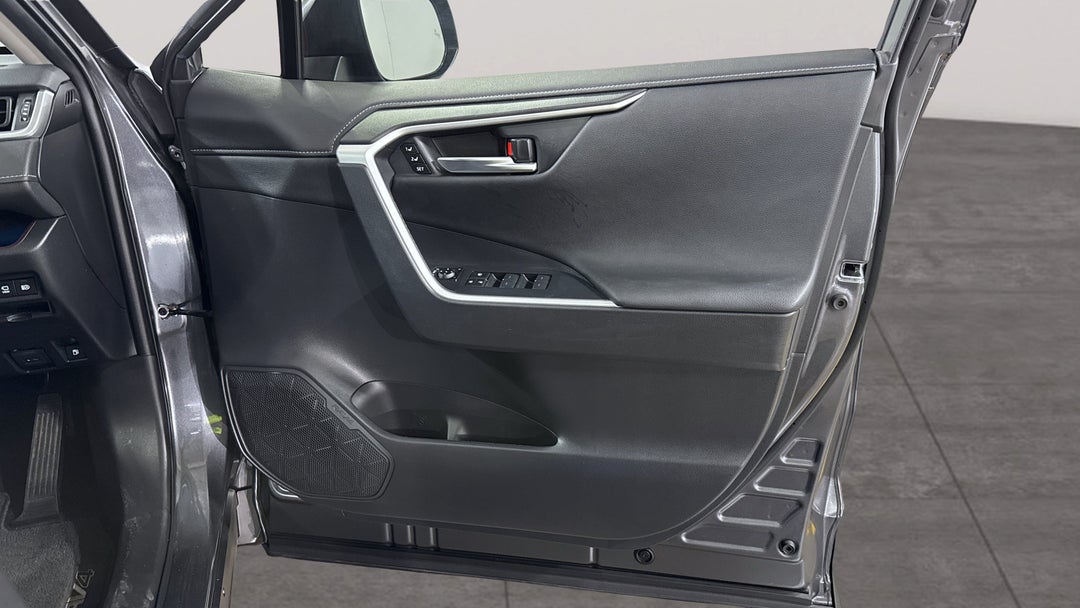 2022 Toyota RAV4 Cruiser (AWD) Hybrid, Automatic, 34669 km, Speaker View
