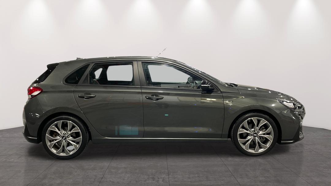 2020 Hyundai i30 N Line, Manual, 39033 km, Right Side View