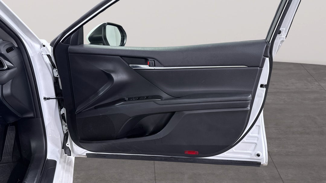 2024 Toyota Camry Ascent, Automatic, 50638 km, Speaker View